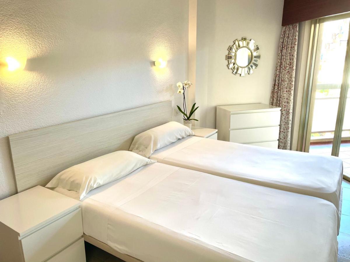 Apartamentos En Alquiler Chinasol Almuñécar エクステリア 写真