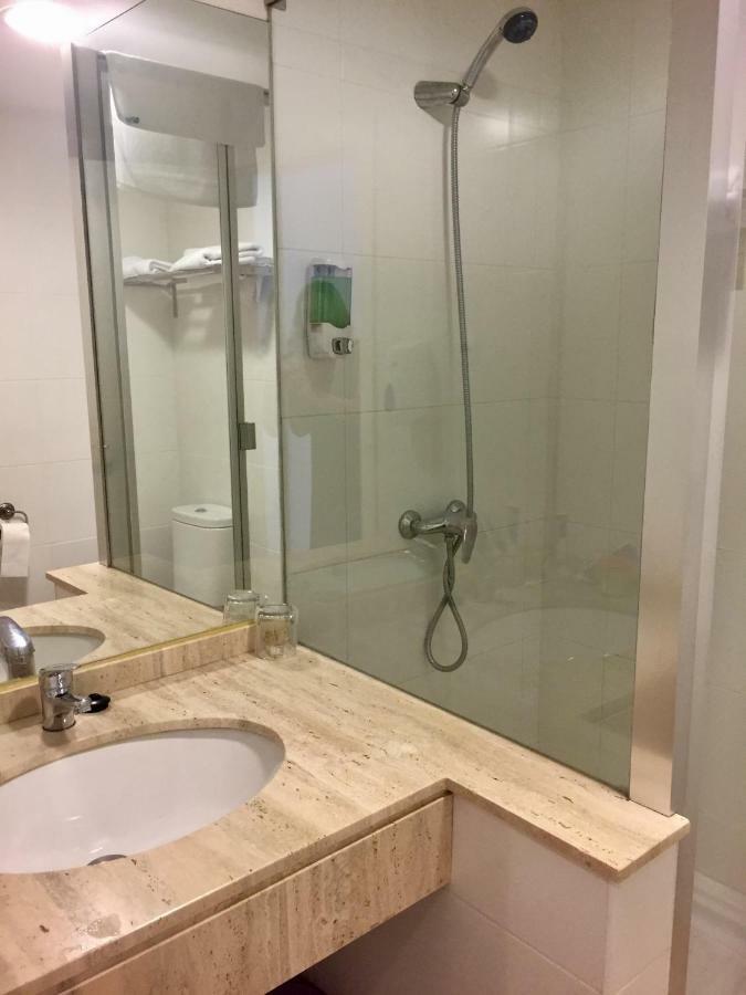 Apartamentos En Alquiler Chinasol Almuñécar エクステリア 写真